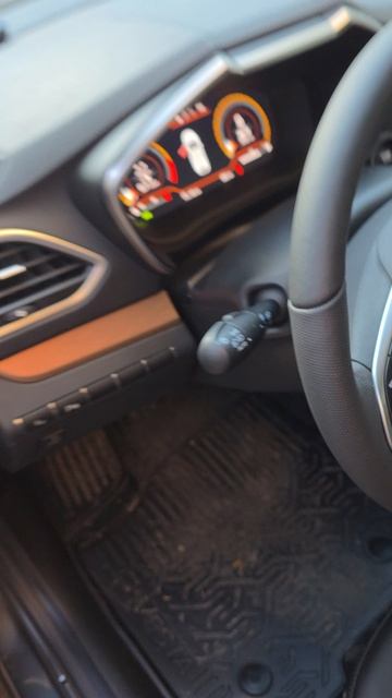 Вежливый свет Lada Vesta NG