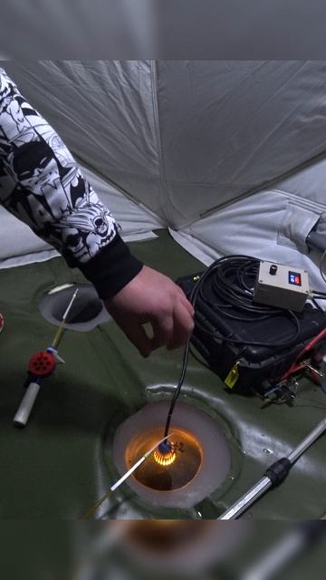 А Вы любите ЗИМНЮЮ РЫБАЛКУ? Shorts рыбалка Fishing рыба Fish Удочка природа Nature отдых