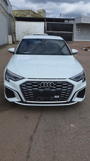 Привез Audi A3 1.4л под заказ из Китая