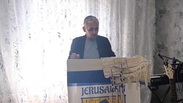 Недельная глава Ахарей МотПосле смертиКдошим И будьте святыЛевит 16:1-20