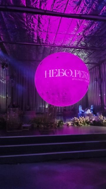 Беларусь Минск обзор Небо Река ВыставкарелаксводопадыЖивая музыкакатание на лодках Minsk Belarus