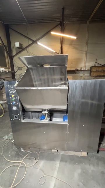 Тестомес для крутого теста нержавейка. 89374449733