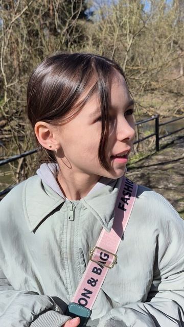 заметь нас Марьяна Локель