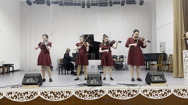 McLean-Little Fandango - Ансамбль  Канцона 