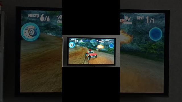 играем в гонки!
первое видео