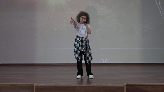 Малыгин Илья  Только сам  старшая гр ансамбля Радуга звука