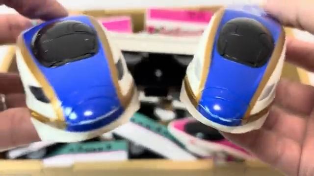 Скоростные паровозики и его друзья для детей. Играем проверяя их скорость. дети видеодлядетей