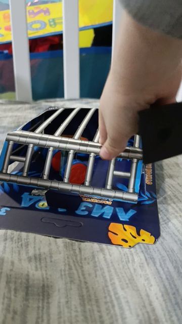 Почему Артёмка 24k Крипер Крипер а малка какая-то машинка из какого-то мультика Никто не знает что э