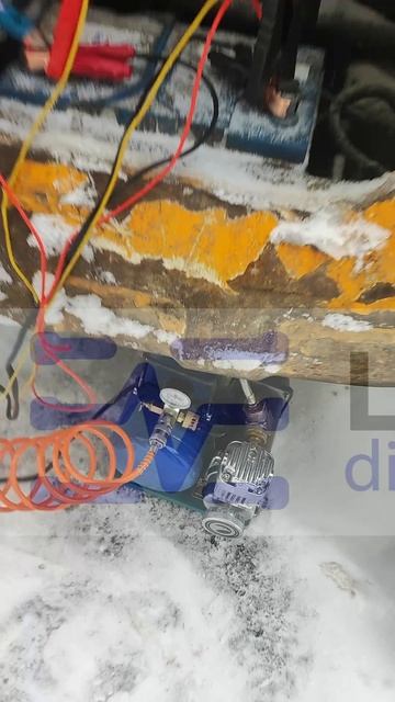 Как обычным автомобильным компрессором накачать колесо Погрузчика-Экскаватора