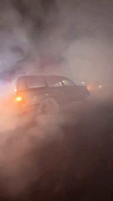 Автолюбители сколько же там лошадей под капотом???