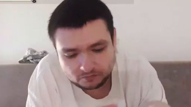 Руслан Гительман расходыаренда еда.Самый богатый это курьер.Не считайте чужие доходы.