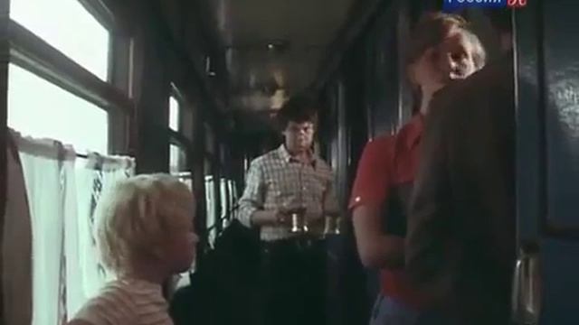 На дальней станции сойду