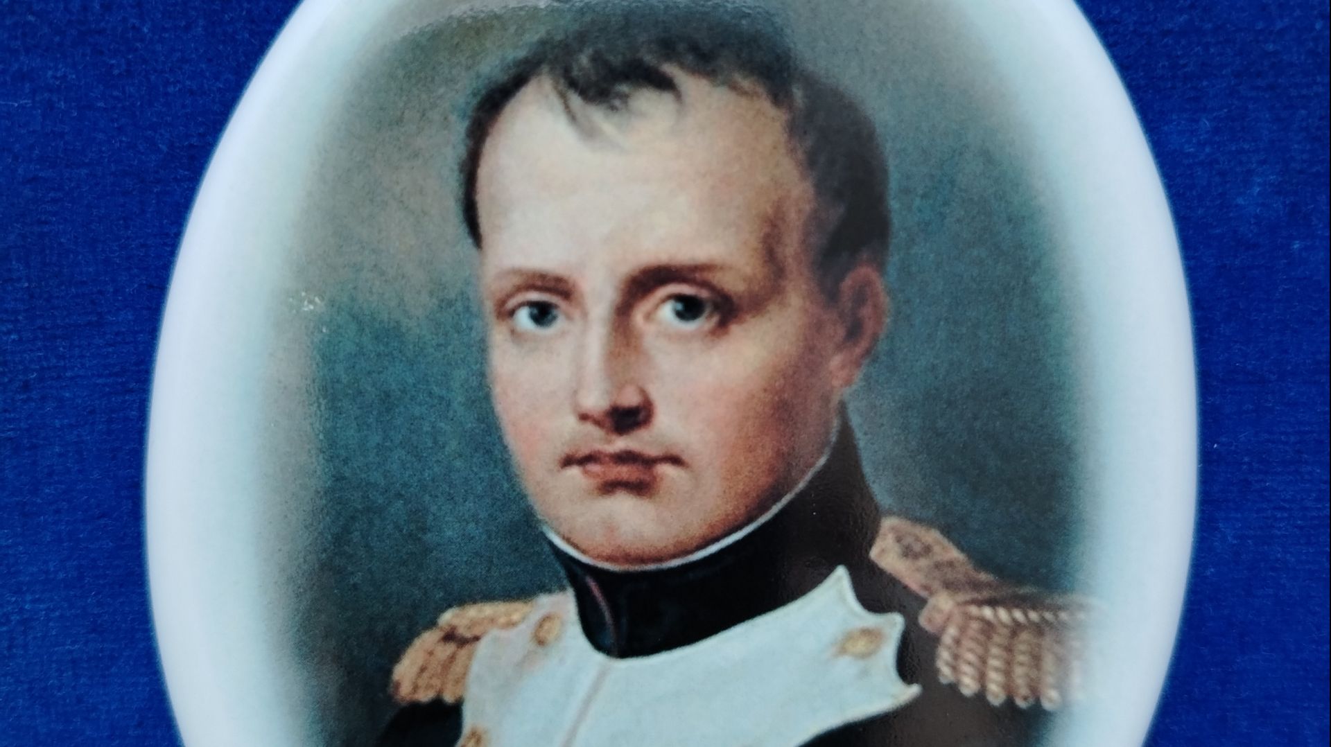 ПЛАКЕТКА С НАПОЛЕОНОМ.