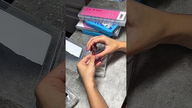 Какие формы купить для наращивания  мастерам и новичкам