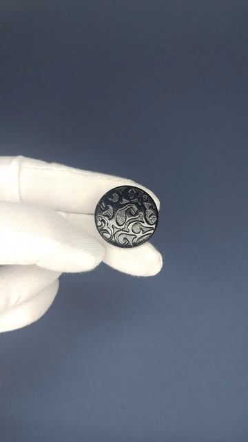 Пуговицы черные размер  44 Артикул 02162