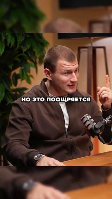 Ты даришь ей заботу а она видит в этом слабость.  Андрей Лукин  андрейлукин   МОТИВАТОРИКА