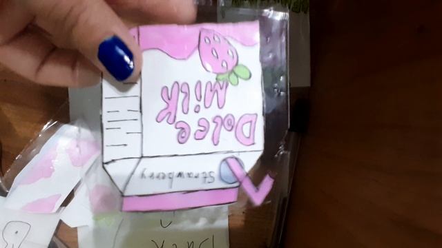 Уточка Милка открывает сюрприз Paper Duck. Какая попадётся ей?