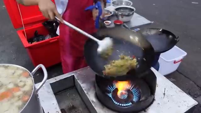 Жареный рис Ми-Ча-Ми-Катанг.