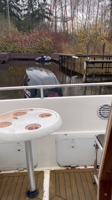 Катер запуск двигателя