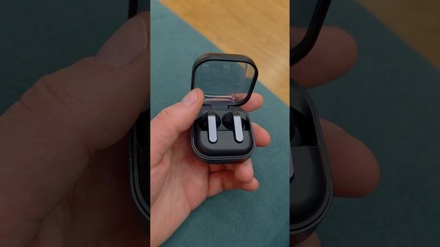 Беспроводные наушники Samsung Buds 4 Pro