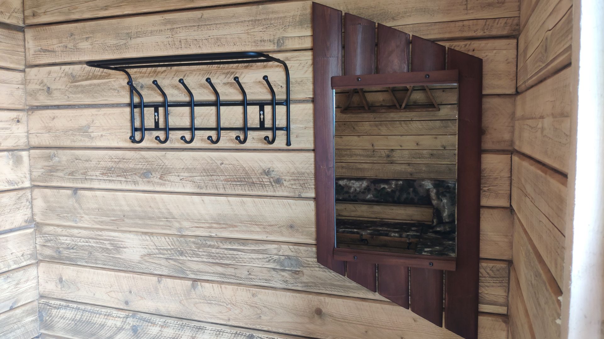 Зеркало для бани из обрезков досок Деревянное зеркало для дома дачи своими руками