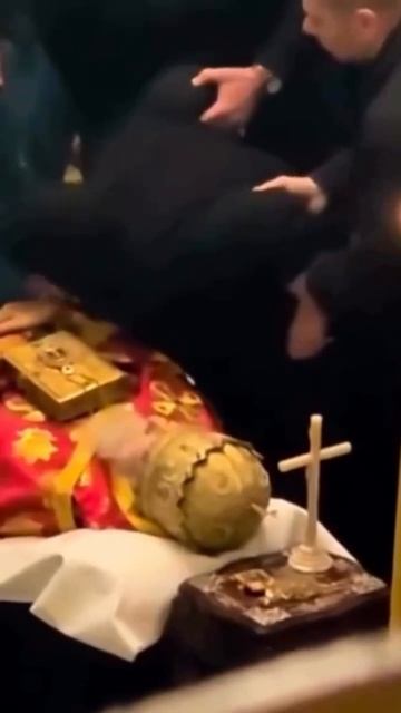 На верную память. Со святыми упокой Иисусе! Прощание с п. Илией II 2