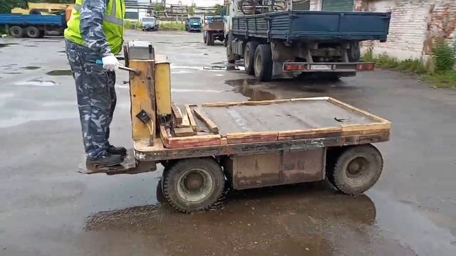 Электротележка в 2022 и 2024 годах из Советского Союза и в 26 году тоже