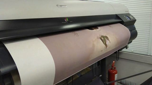 Широкоформатная печать на холсте в Санкт-Петербурге