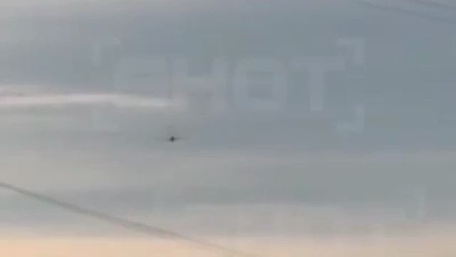 Атакован Екатеринбург гремят взрывы поврежден дом

Один из дронов ВСУ попал в жилой дом