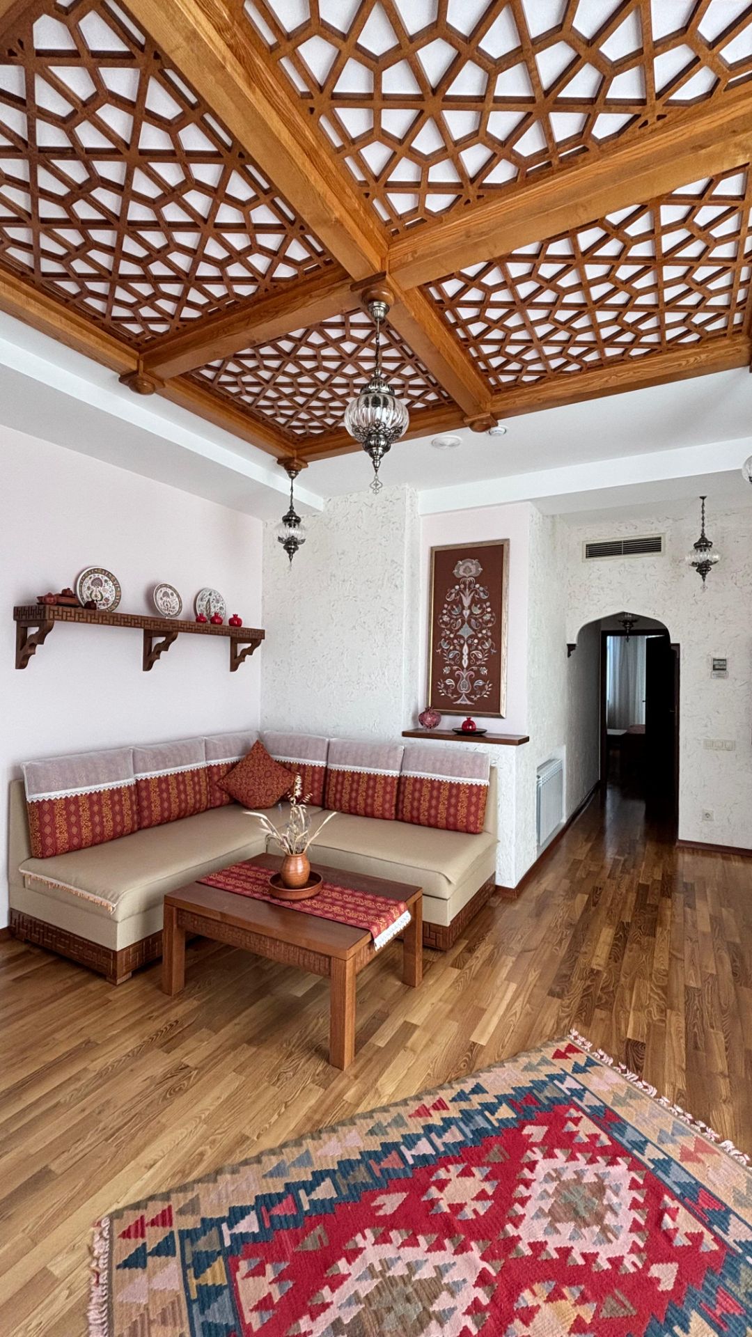 Тематический номер люкс Нар