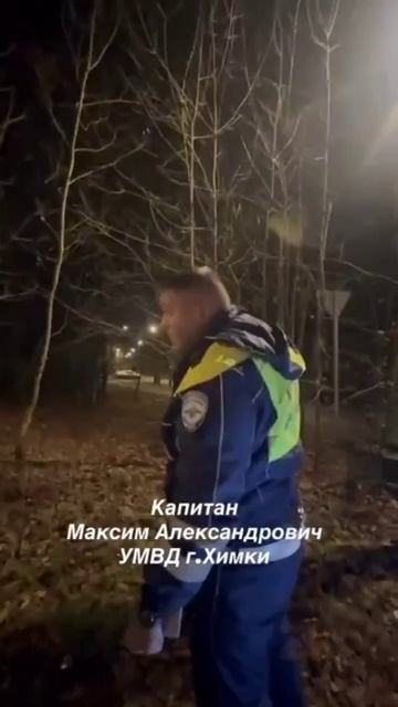 Колхозник исполняет на дорогах