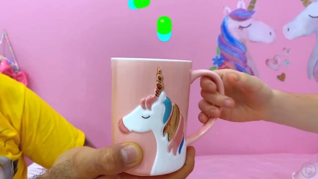 Настя учится быть хорошим родителем для своего папы. П