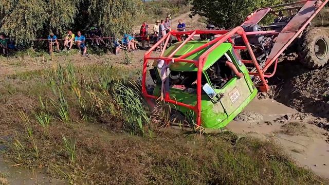 Внедорожные монстры: гонки на полноприводных машинах 66 2