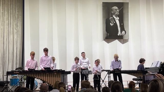 Л.Андерсен Фидл-фадл Ансамбль Ударных инструментовв