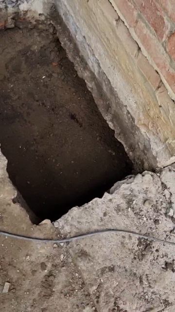 Стяжка от трещин не помогает