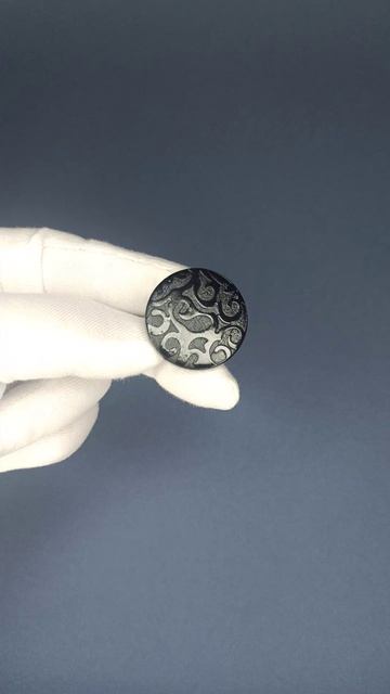 Пуговицы черные размер  48 Артикул 02165