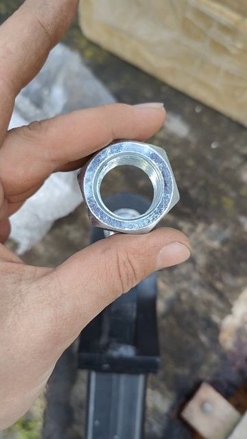 ЗАЦЕНИТЕ   МОЩНЫЙ  ФАРКОП С ПЕТЛЁЙ