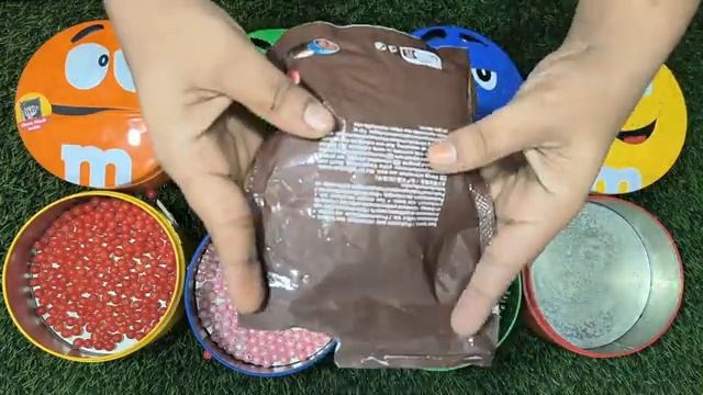 Asmr. Цветные конфеты. Видео для детей. Нэвкин тв.122