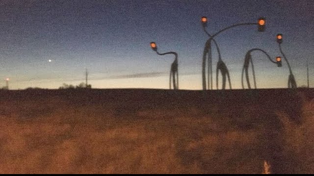 Пограничные пространства но они становятся крайне некомфортными.Автор:liminality_999