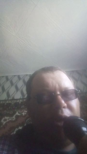 Деревенский рэпер Костян фальшивый Мс зачем слова