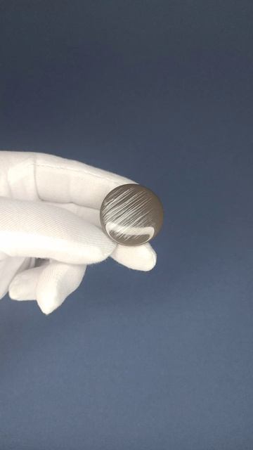 Пуговицы светло-коричневые размер  48 Артикул 00534