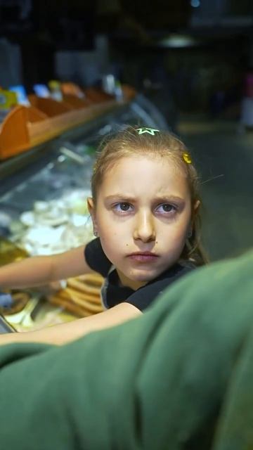 Рыночные аферистки Pov Story Povstory хомоваактриса актрисасоня детскийблогинг блогподростка