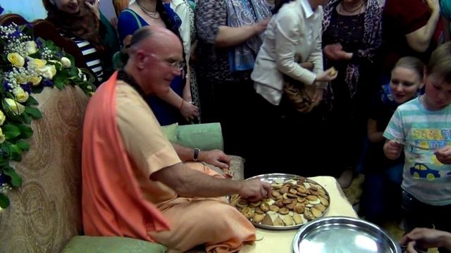 ЕС ИДС.13.05.16.В КЦ Гаура - махапрасад