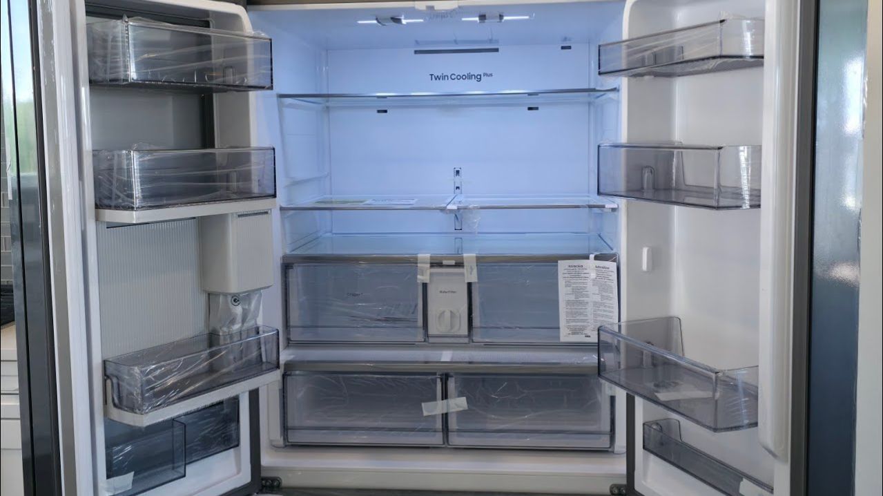 КАК ВЫЖИВАЮТ РУССКОЯЗЫЧНЫЕ НА ЗАГНИВАЮЩЕМ ЗАПАДЕ холодильник Samsung -фишки которые нам понравились