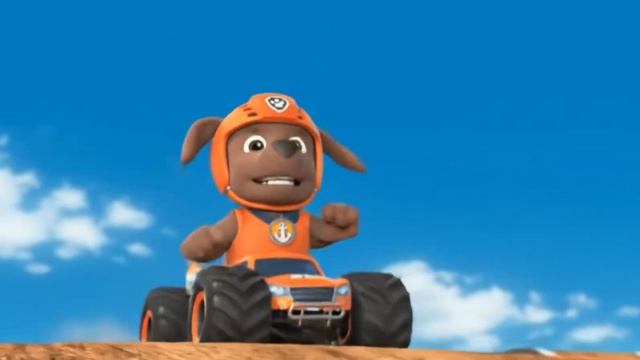 Щенячий патруль Скай Маршал Эверест Гончик Крепыш и Роки катаются на монстр траках. Для детей!