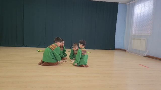 Мас ынахтаах үҥкүү .mp4