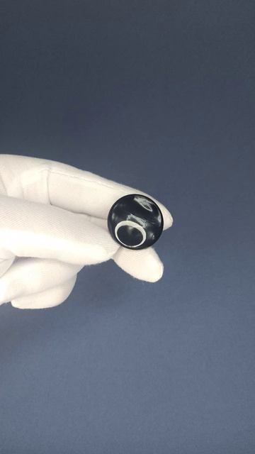 Пуговицы черные размер  44 Артикул 04012