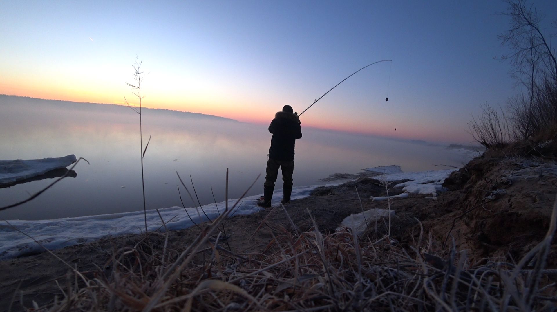 Рыбалка на Донки-Крокодилы. Открываю Сезон.  Рыбалка на Реке после Ледохода.