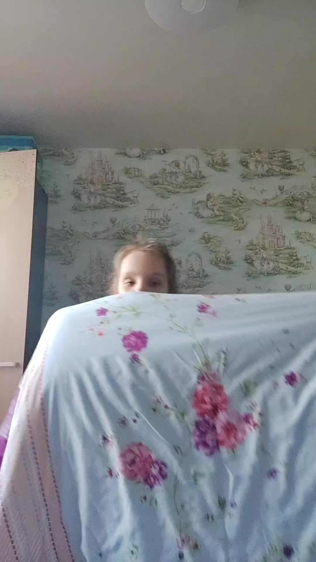 уборка    в  комнате