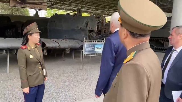 Министр внутренних дел РФ ознакомился с экспозицией Музея Победы в КНДР